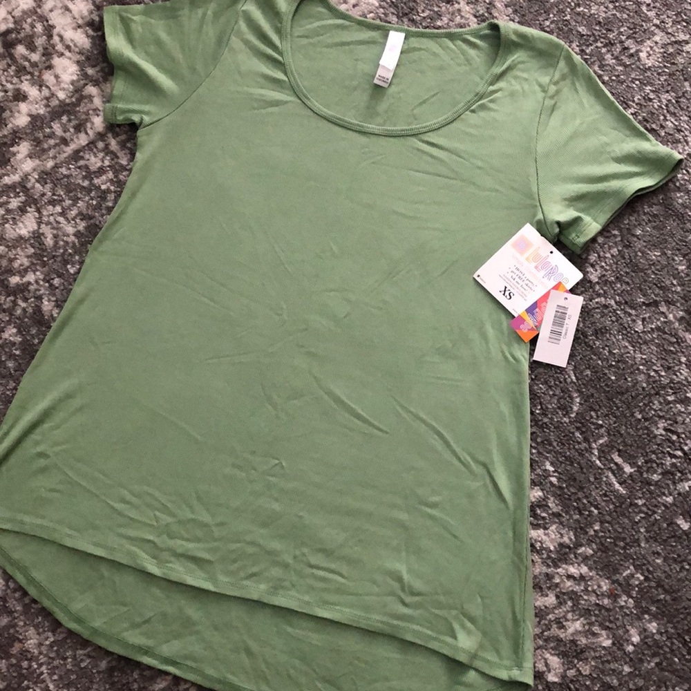 LuLaRoe Classic T